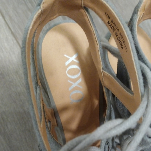 XOXO Balta Gray Strappy Heels - Picture 10 of 17